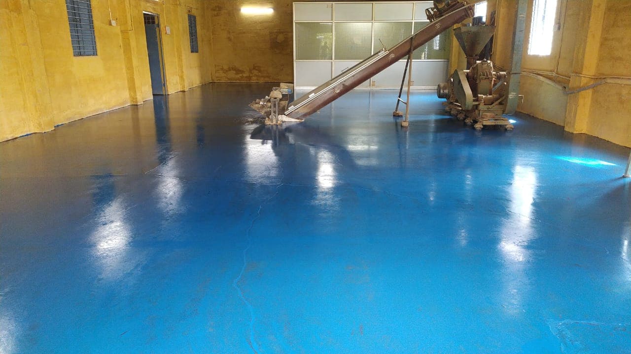 Screw conveyor and milling equipment in the plant